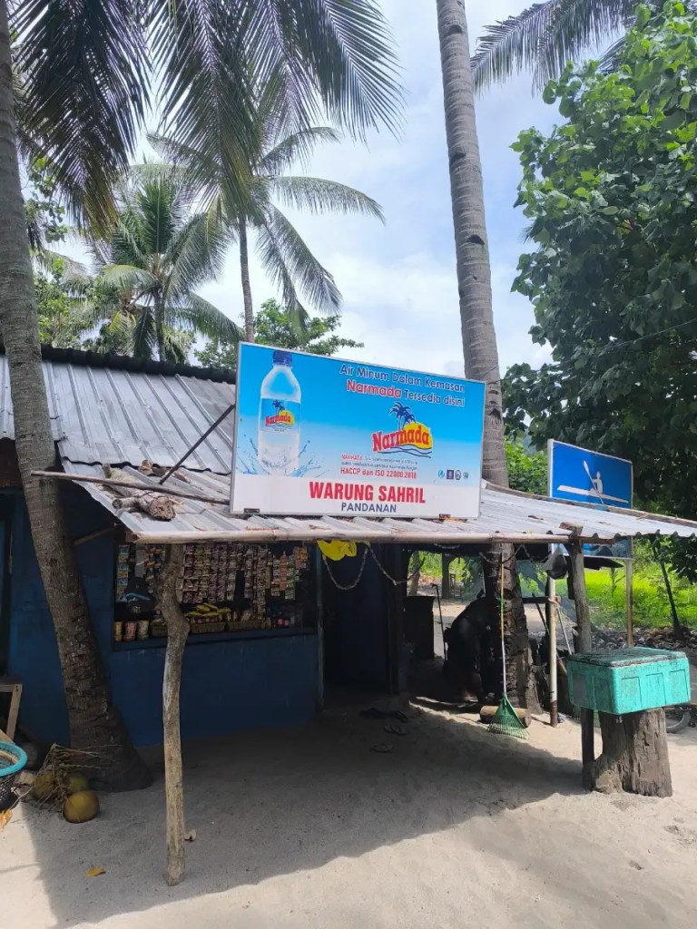 warung local playa pandanan pescadores