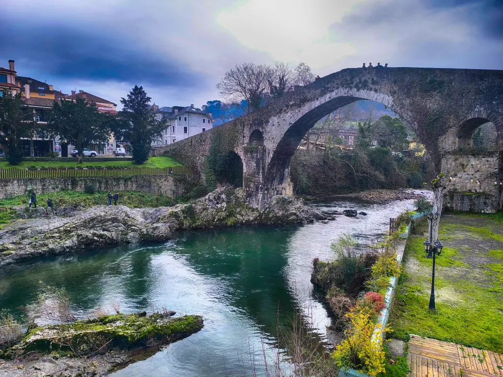 CANGAS DE ONIS: Primera capital de Asturias